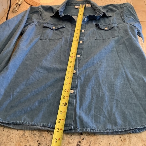 The Vermont Country Store Denim Long Sleeve Shirt Medium - Picture 6 of 7